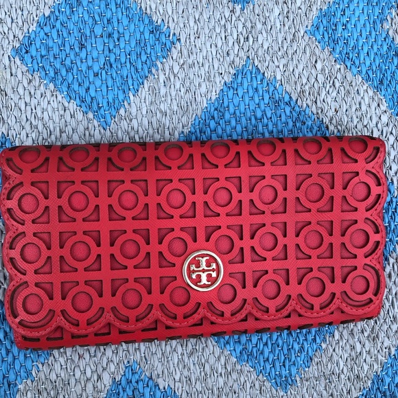 Tory Burch Wallet - Picture 1 of 3